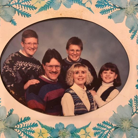 Meet your Posher, Diane - Picture 1 of 1